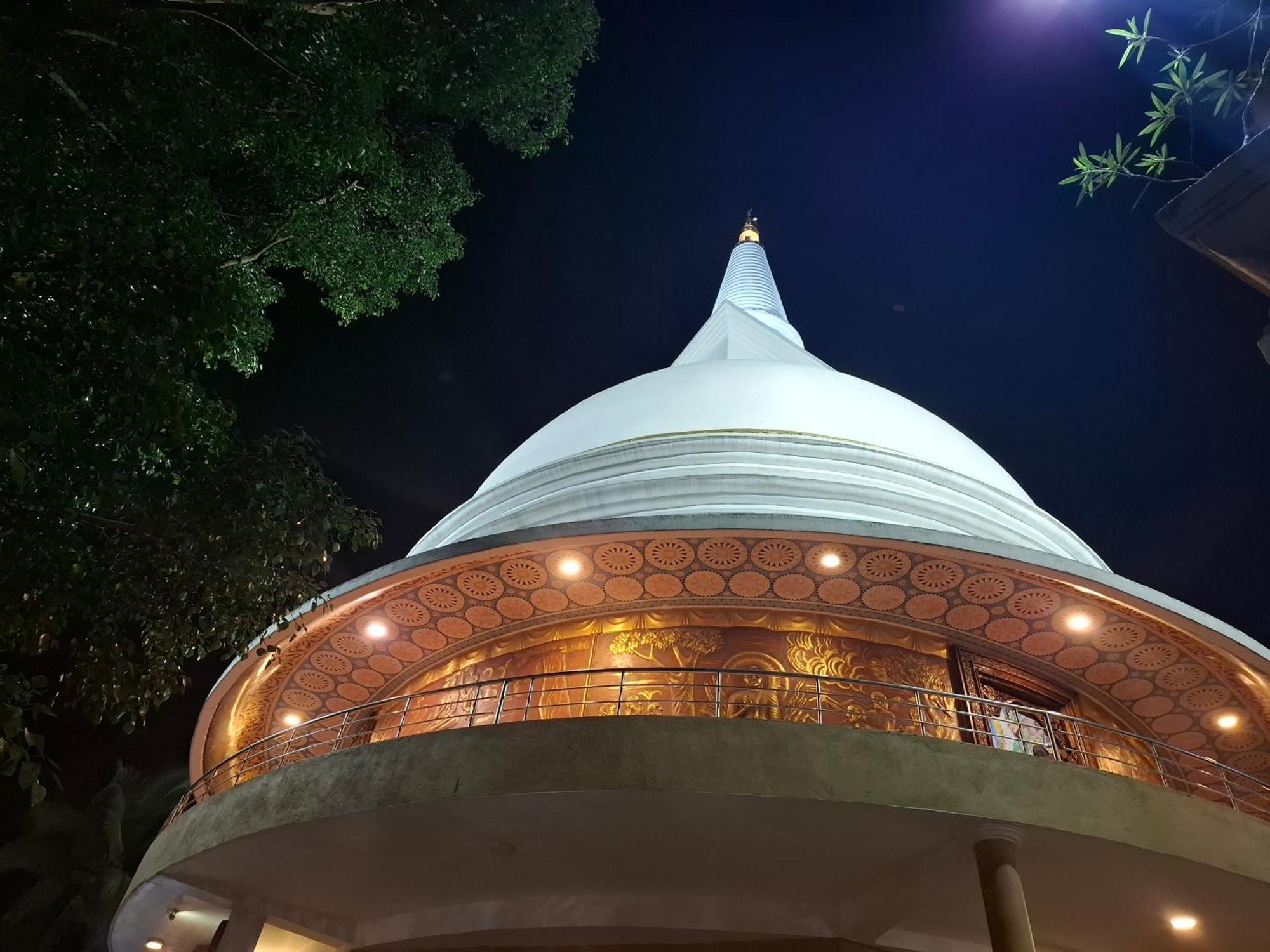 Blue Pillars Kandy Exterior photo
